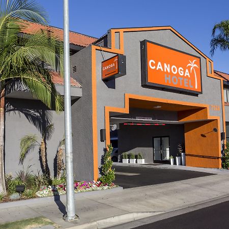 Canoga Hotel At Warner Center Лос Анджелис Екстериор снимка